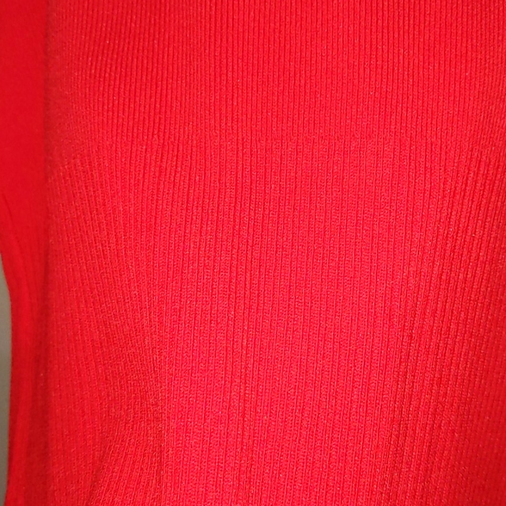 Shirt - Picture 2 of 4